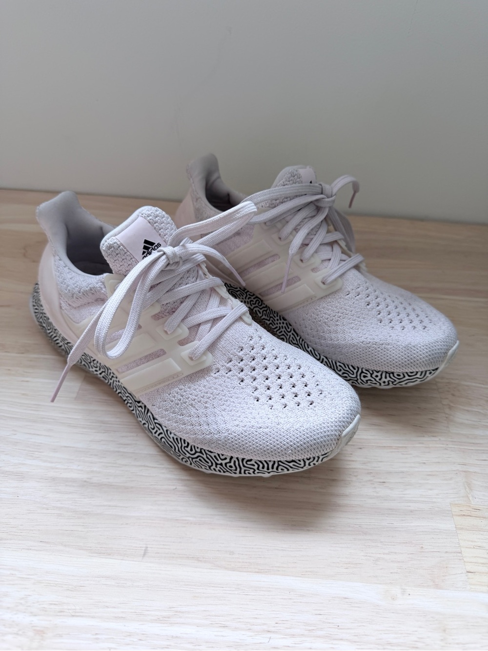 Adidas Women’s Ultraboost Sneakers 5.5 Pink Knit Running Shoes
